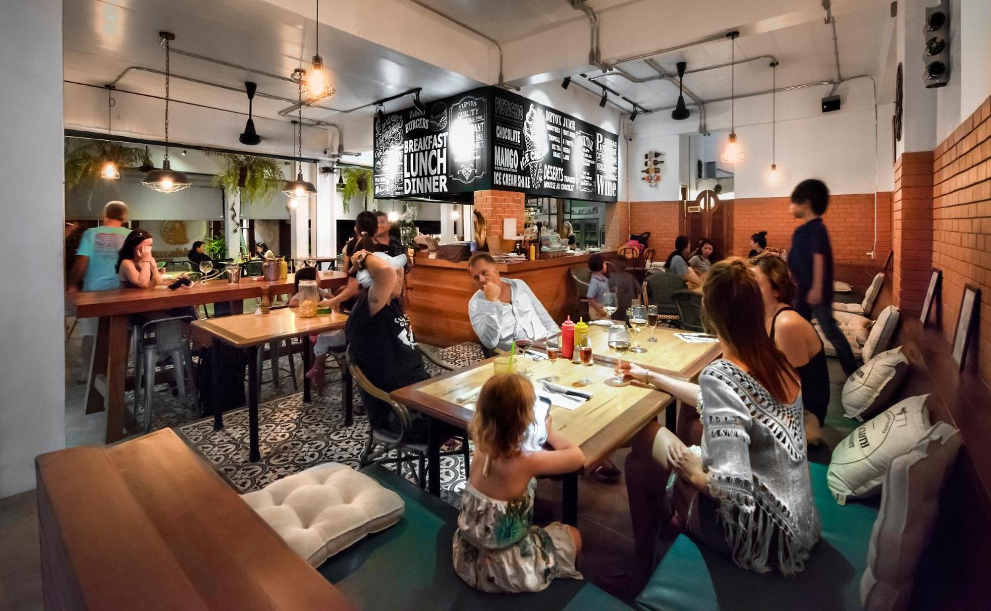 Bed and Breakfast Cafe Del Sol Тау Экстерьер фото